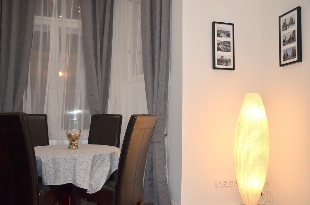Vaci Street Downtown Apartments Budapest Rom bilde